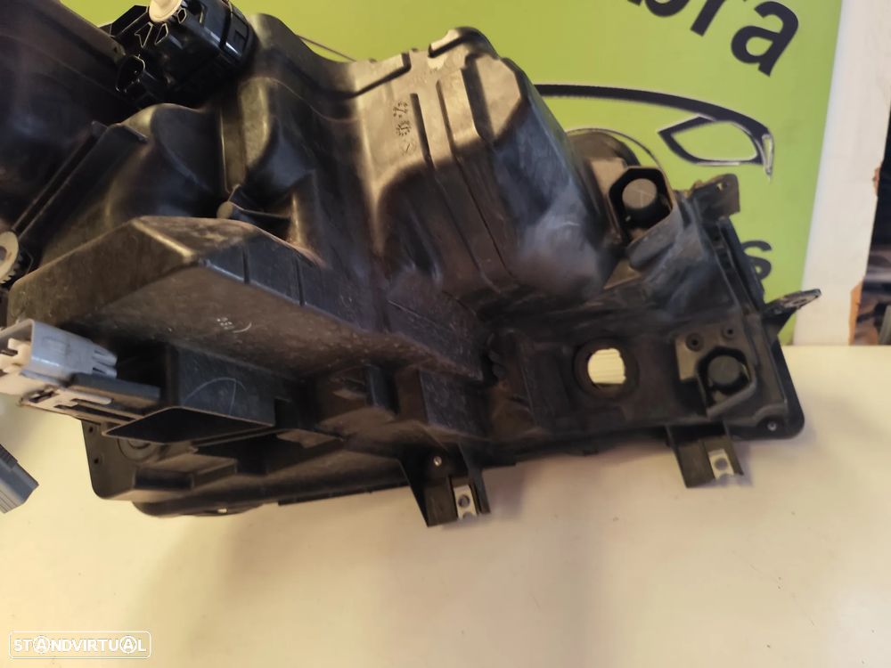 SUZUKI VITARA III FAROL FULL LED ESQUERDO DIREITO - FF725 - 11