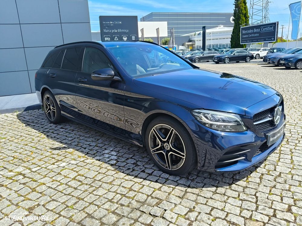 Mercedes-Benz C 300 de AMG Line - 4