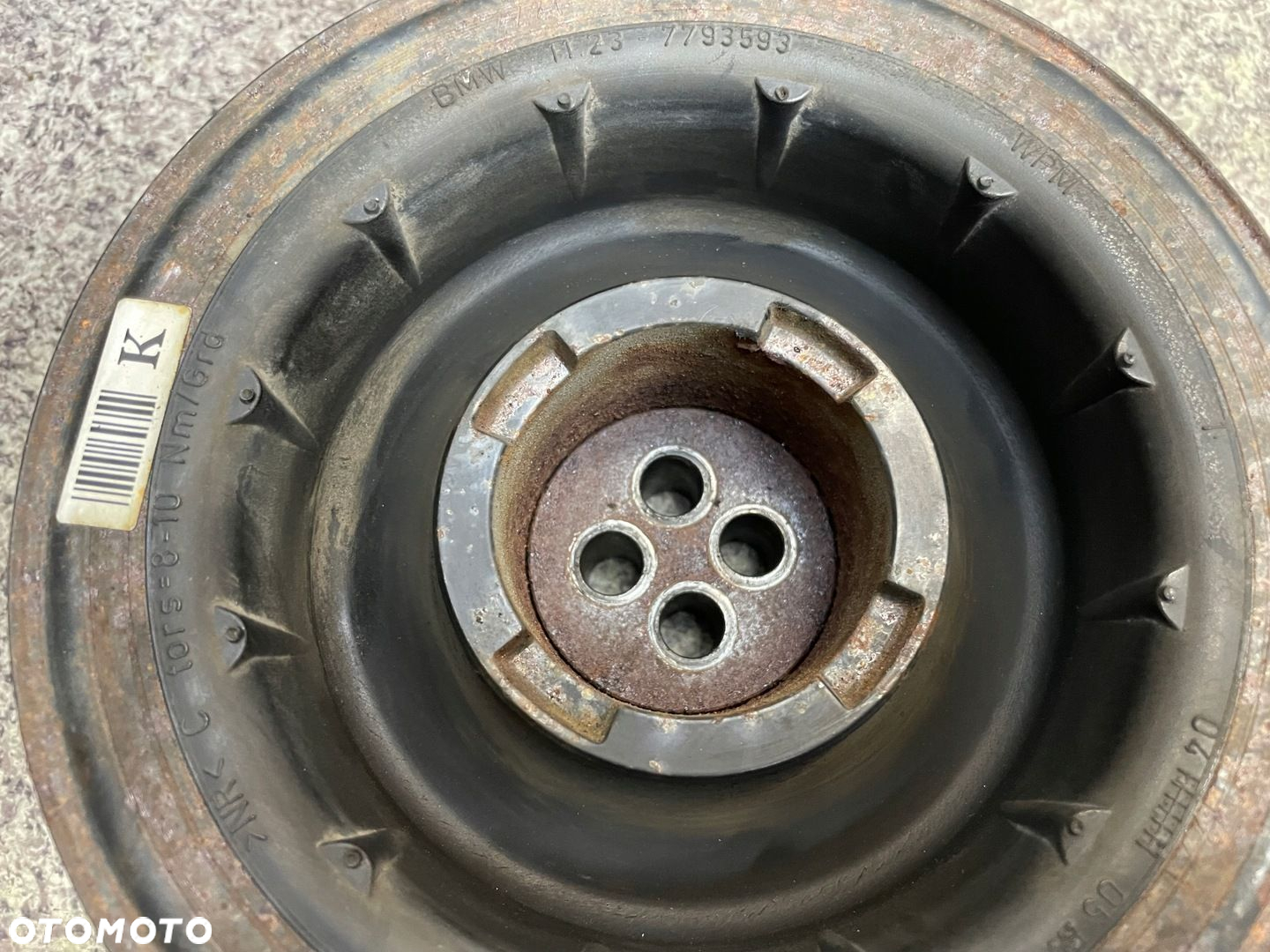 Kolo pasowe walu drgan sruby 3.0 D 3.5 D M57 BMW X3 E83 X5 E70 E71 E92 E63 - 3