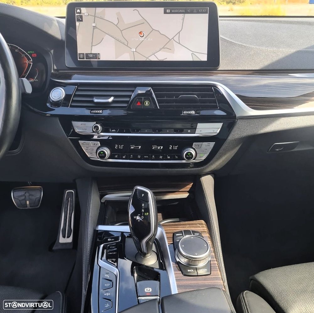 BMW 640 Gran Turismo d xDrive Pack M - 16
