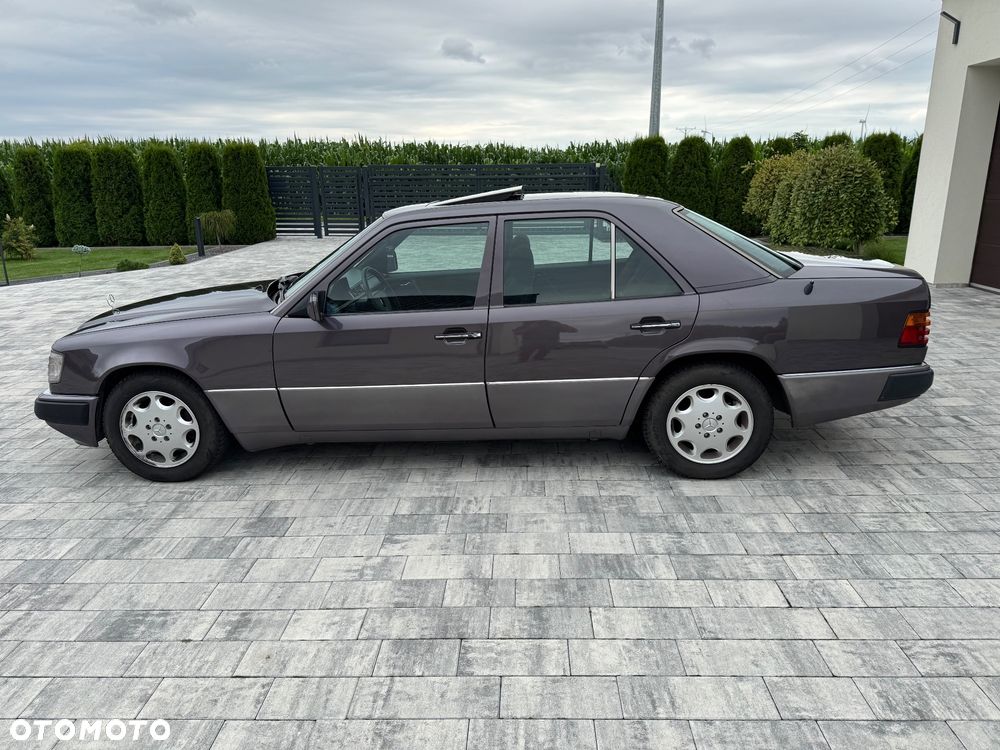 Mercedes-Benz W124 (1984-1993) - 3