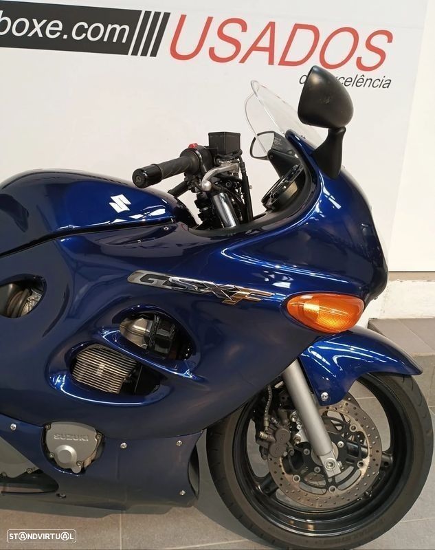 Suzuki GSX 750 - 3