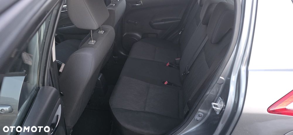 Suzuki Swift 1.2 Premium - 12