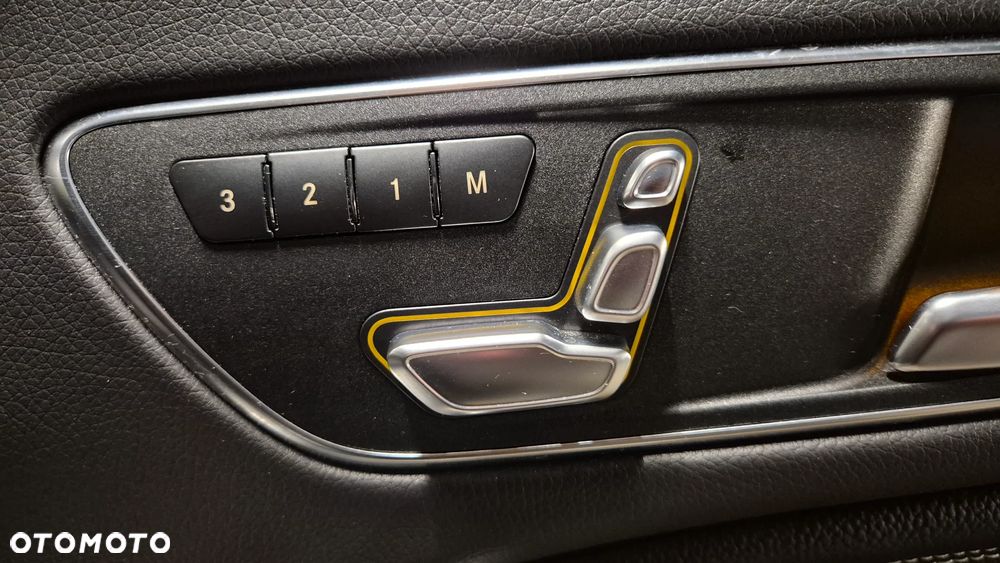 Mercedes-Benz CLA 250 4Matic 7G-DCT AMG Line - 9