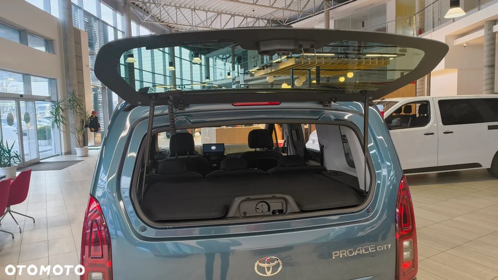 Toyota Proace City Verso 1.5 D-4D Family - 6