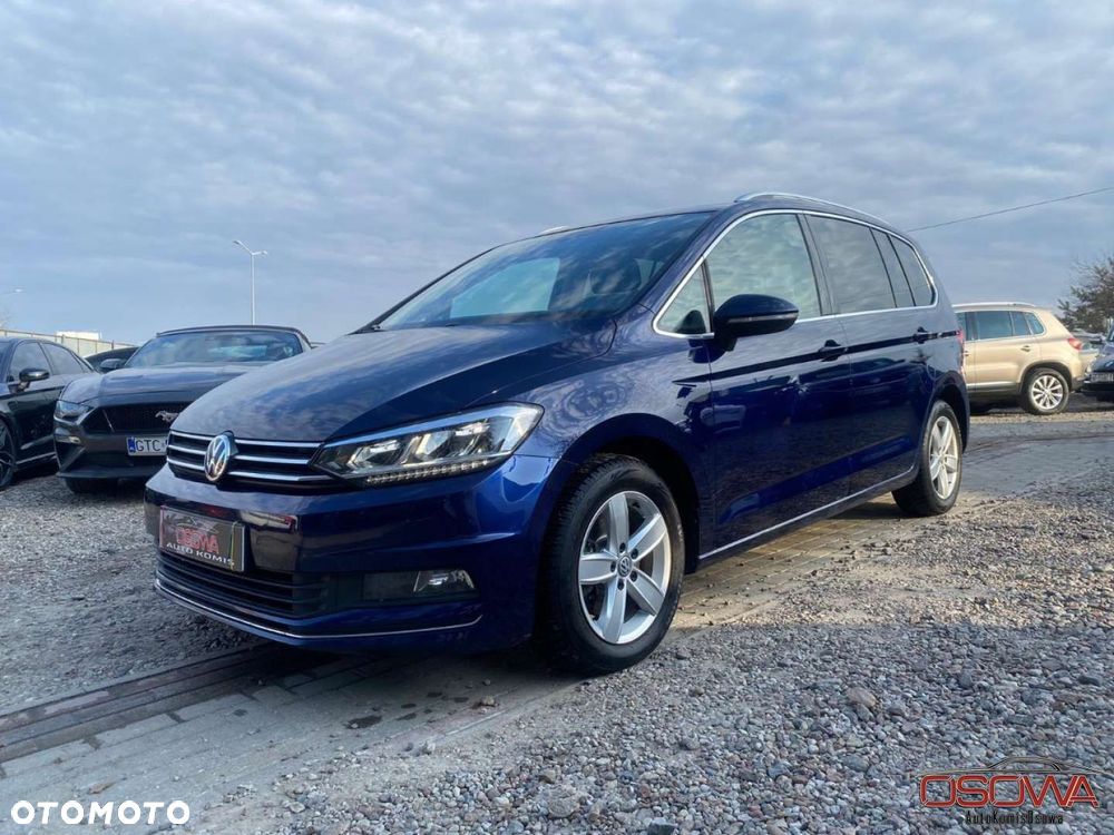 Volkswagen Touran - 4