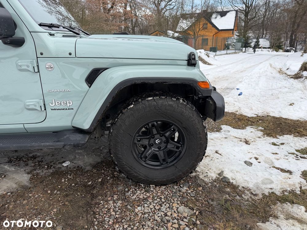 Jeep Wrangler Unlimited GME 2.0 Turbo Sahara - 18