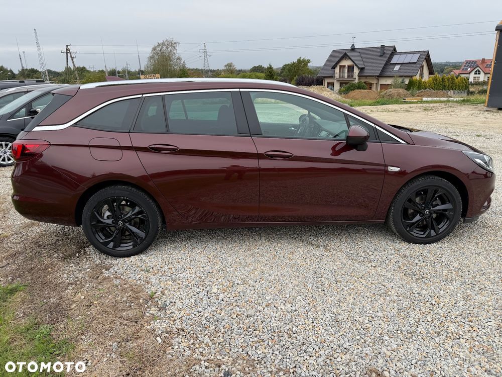 Opel Astra V 1.4 T Dynamic - 11
