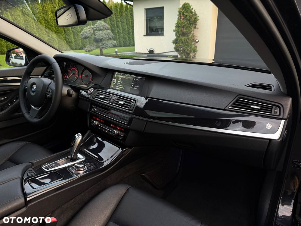 BMW Seria 5 - 32