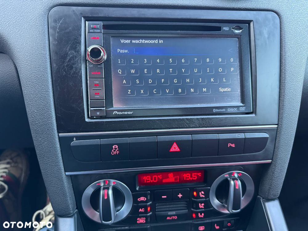 Audi A3 Sportback 1.8 TFSI Quattro Attraction - 14