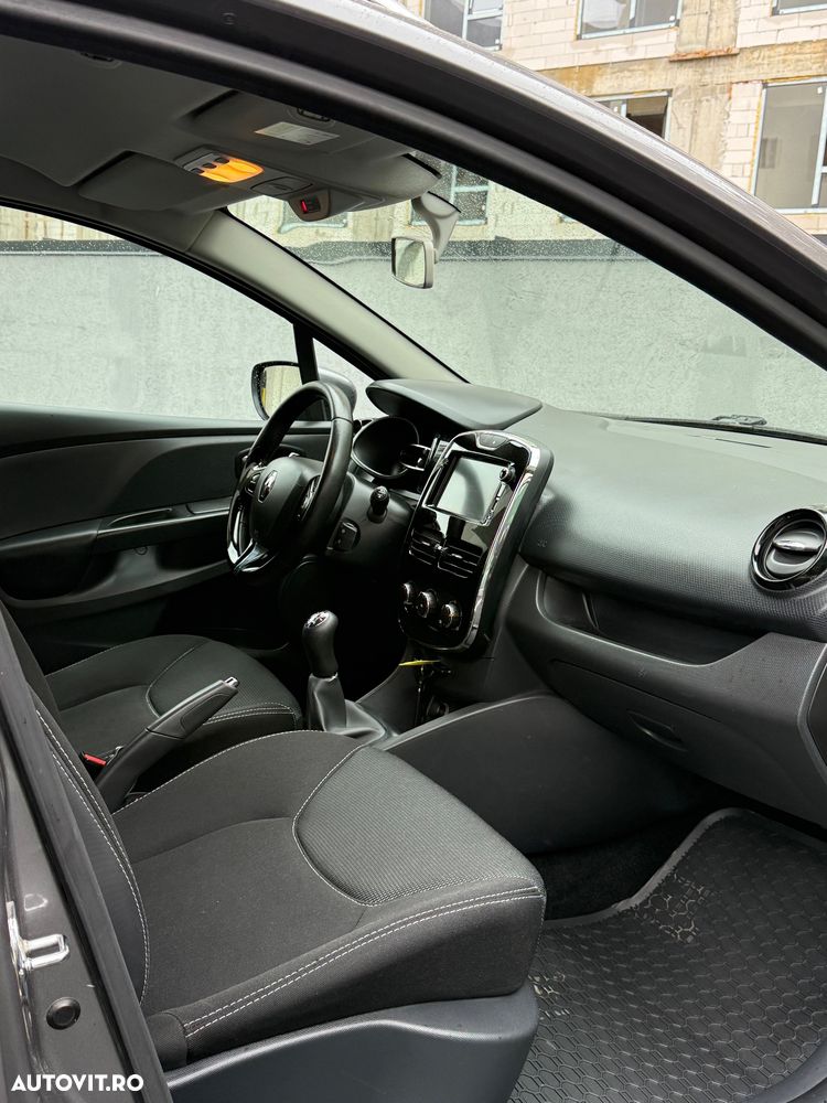 Renault Clio Estate 0.9 TCe Expression - 10