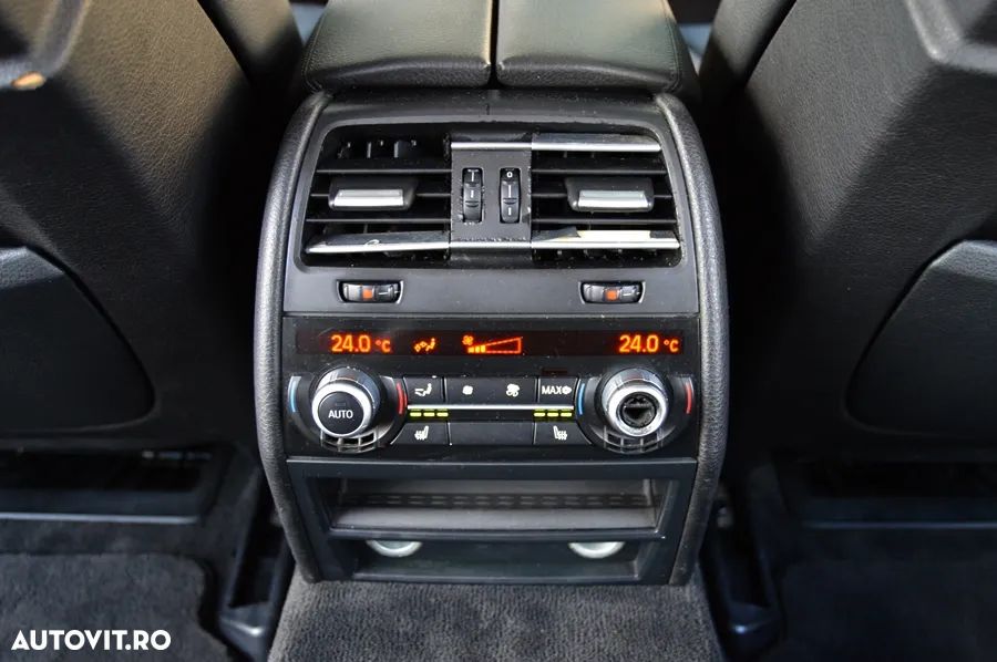 BMW Seria 7 730d - 30