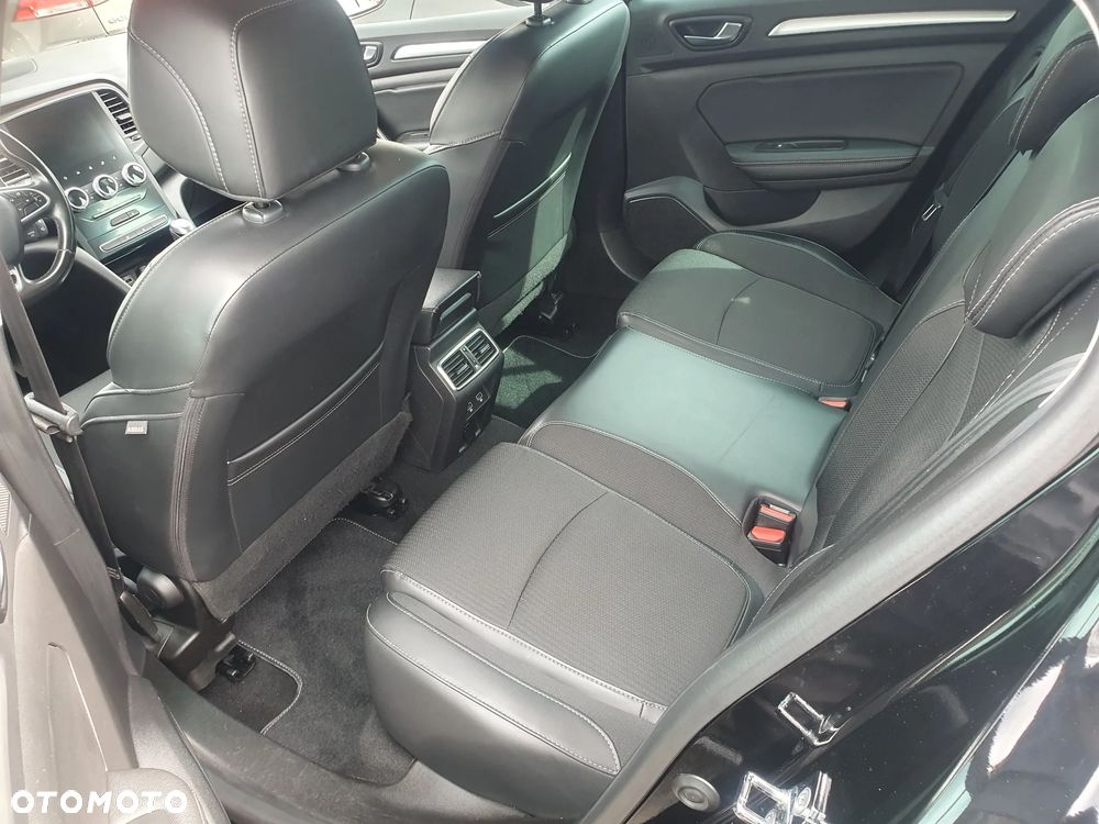Renault Megane 1.5 Blue dCi Intens - 7