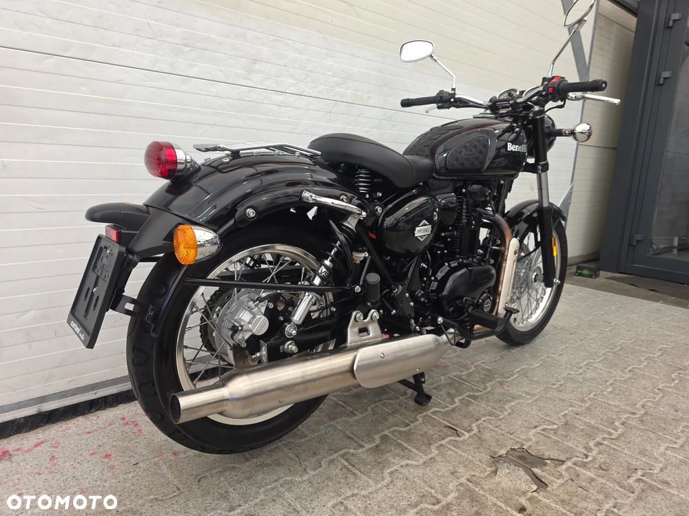 Benelli IMPERIALE 400 - 17