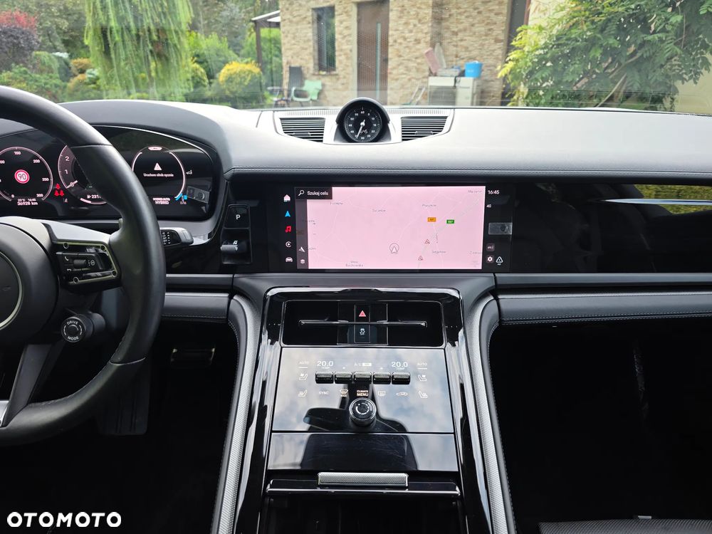 Porsche Panamera 4S E-Hybrid PHEV - 15