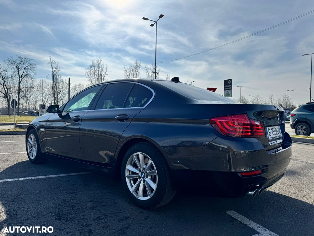 BMW Seria 5 520d Aut. - 13