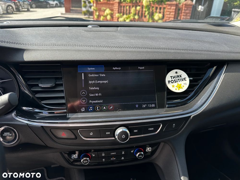 Opel Insignia - 12