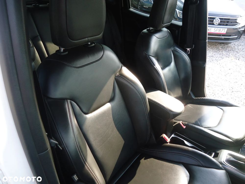 Jeep Renegade 1.3 GSE T4 Turbo Limited 4x4 S&S - 18