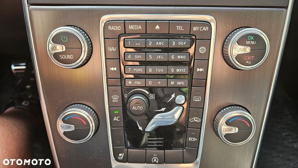Volvo S60 T5 Geartronic Kinetic - 28