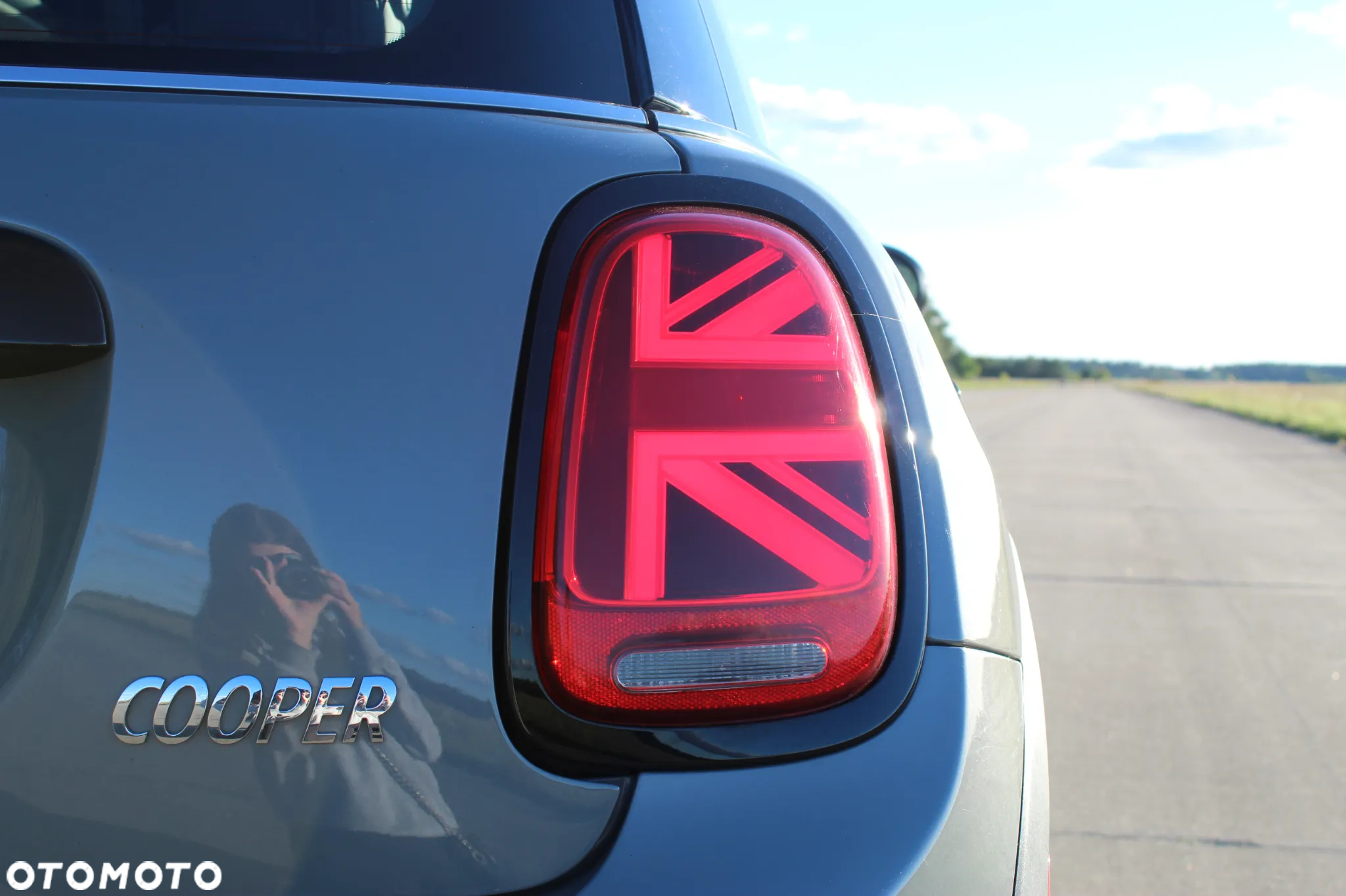 MINI Cooper Standard - 10