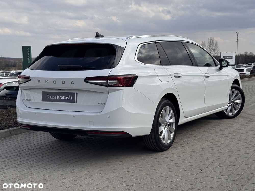 Skoda Superb 2.0 TDI SCR 4x4 Drive DSG - 5