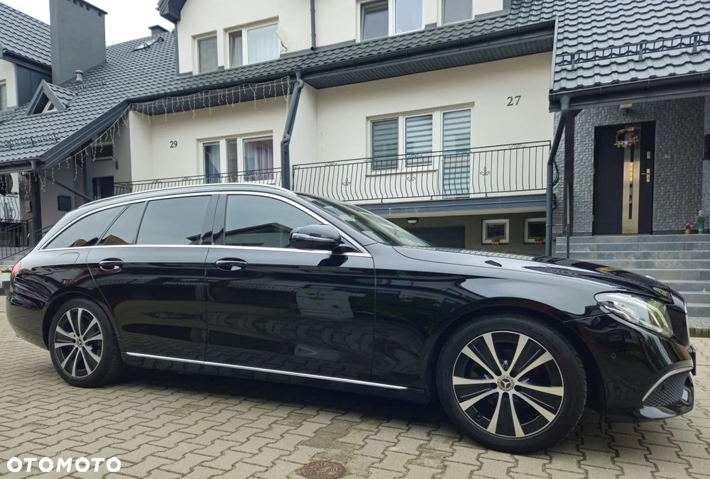 Mercedes-Benz Klasa E 220 d Avantgarde - 31