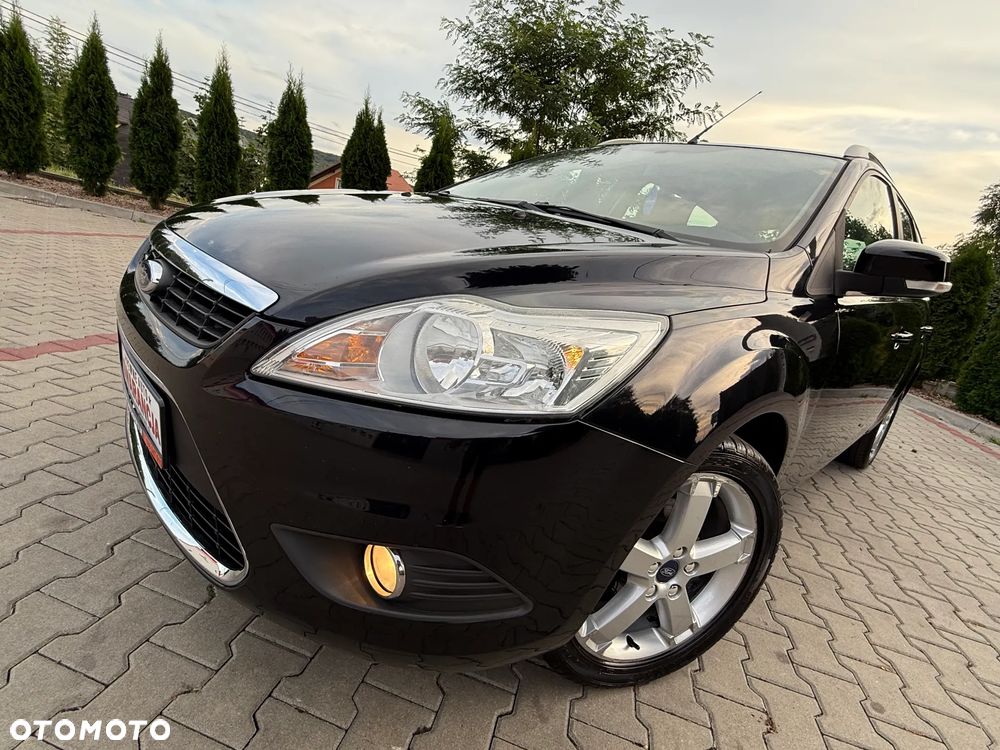 Ford Focus 1.6 Trend - 4