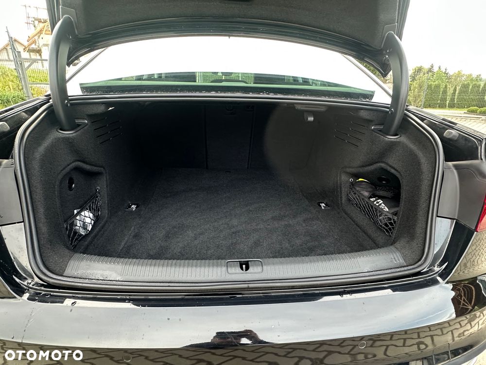 Audi A4 Limousine 35 TFSI S tronic advanced - 9