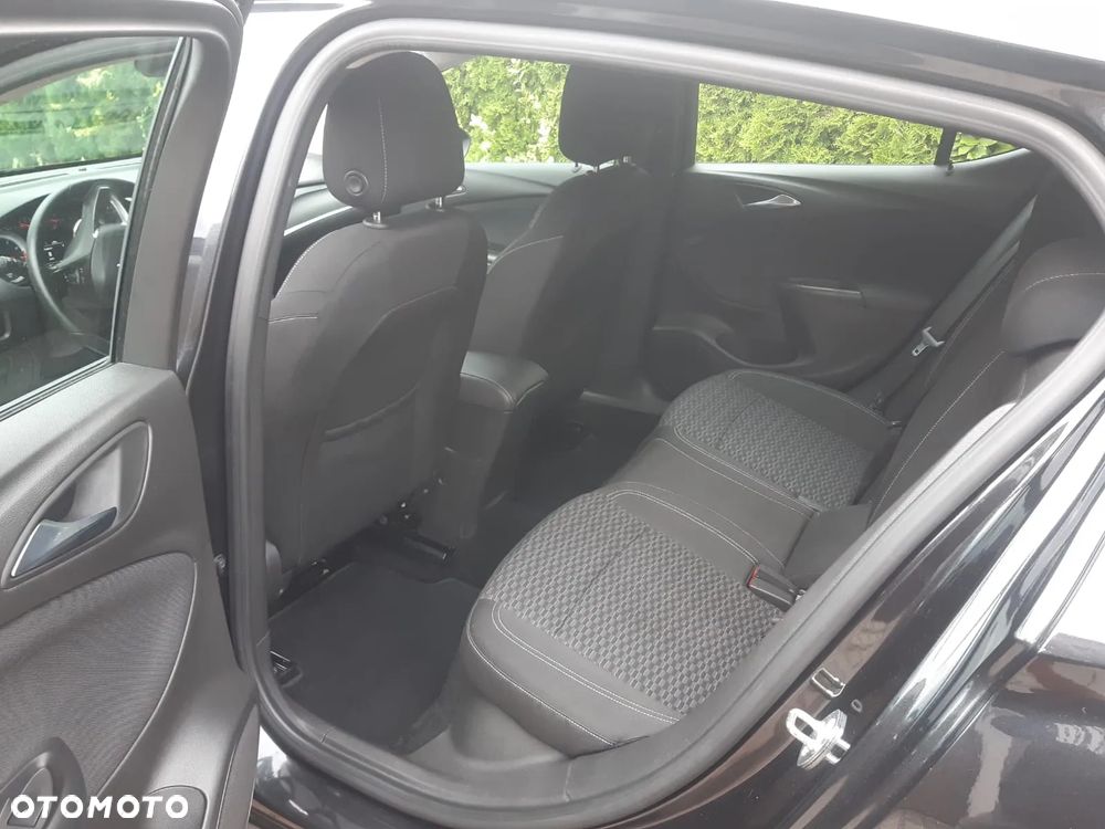 Opel Astra V 1.4 T Enjoy - 26