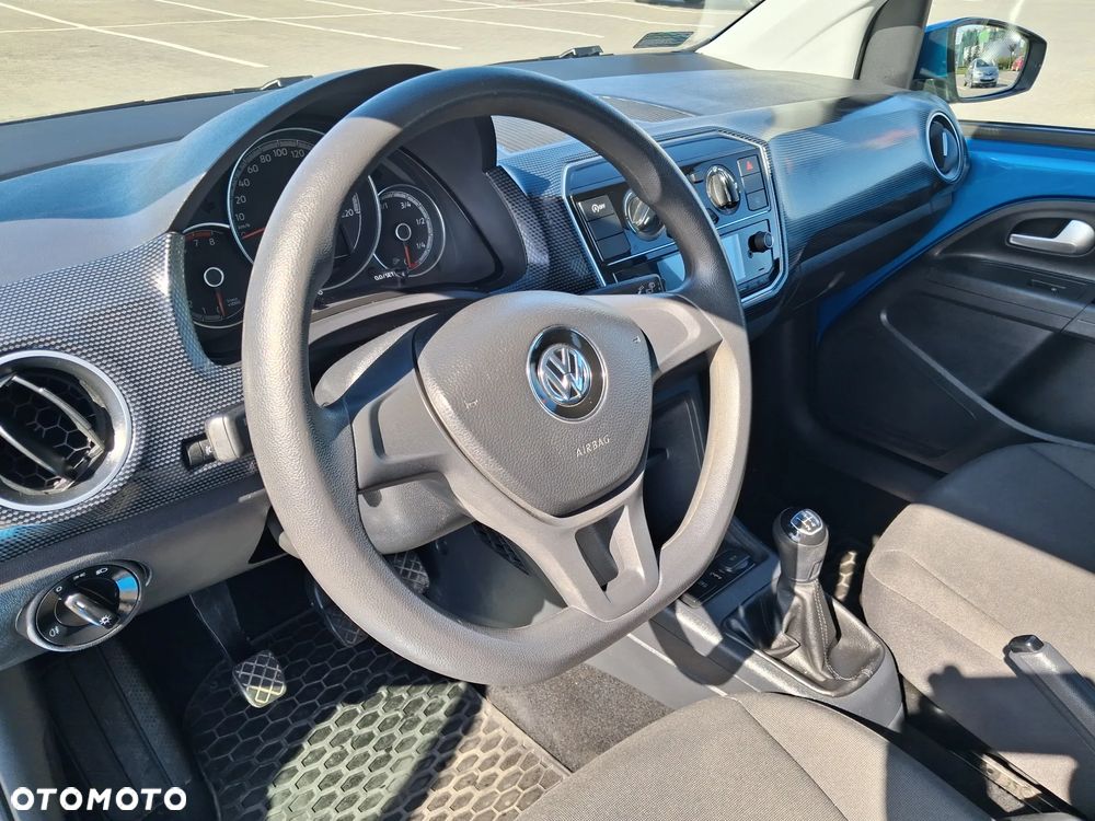 Volkswagen up! 1.0 high - 19