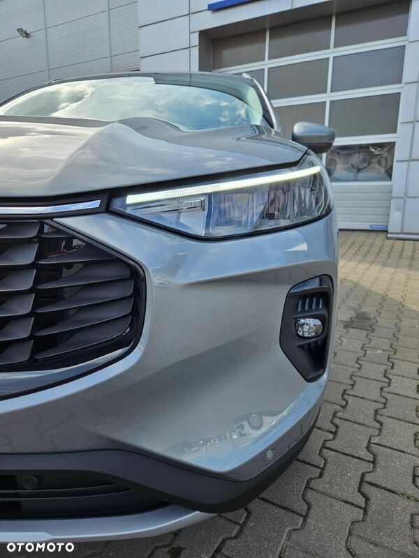 Ford Kuga 1.5 EcoBoost FWD Titanium - 39