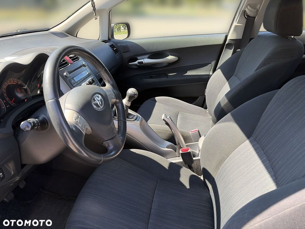 Toyota Auris 1.6 VVT-i Luna - 18