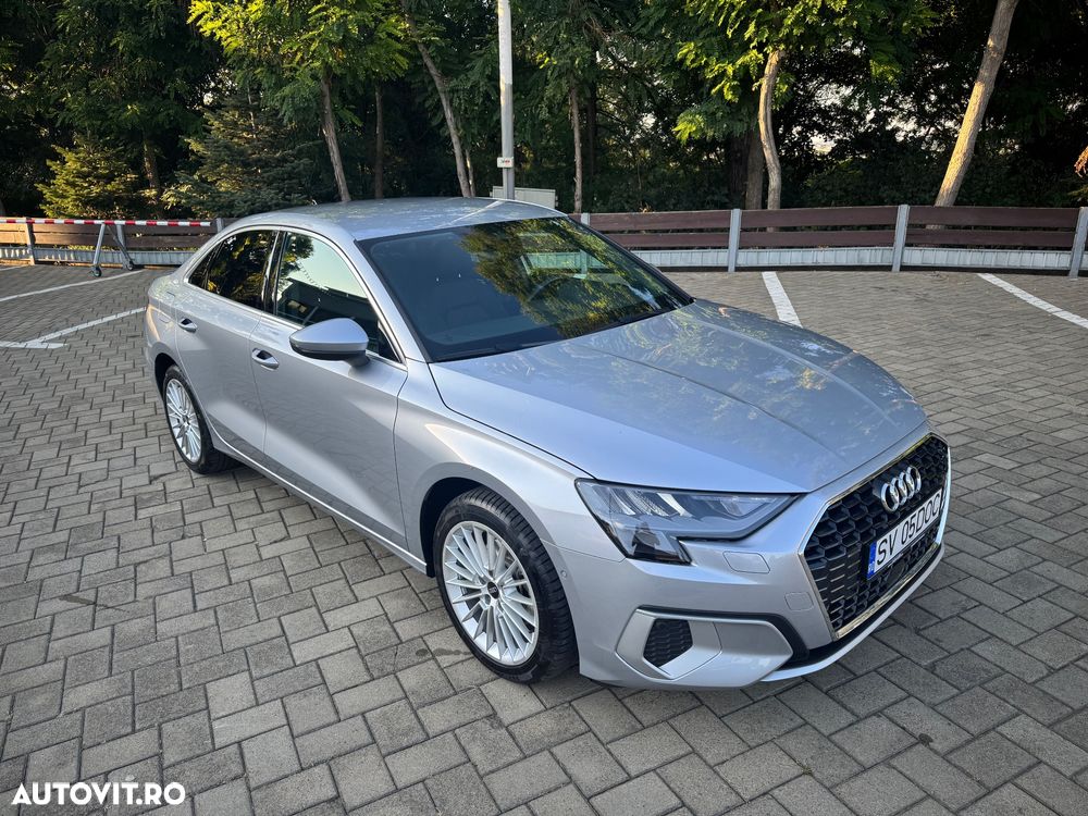 Audi A3 35 TFSI S tronic MHEV Basic - 3