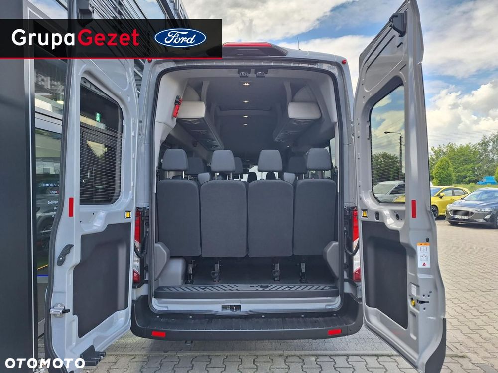 Ford Transit - 22