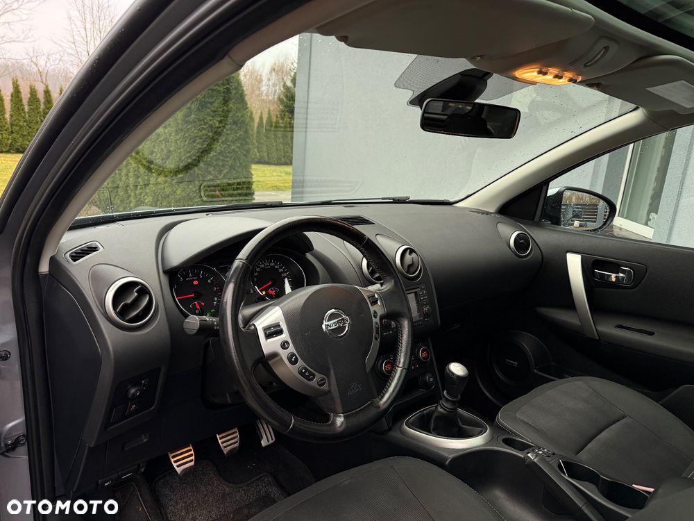 Nissan Qashqai 2.0 tekna - 10