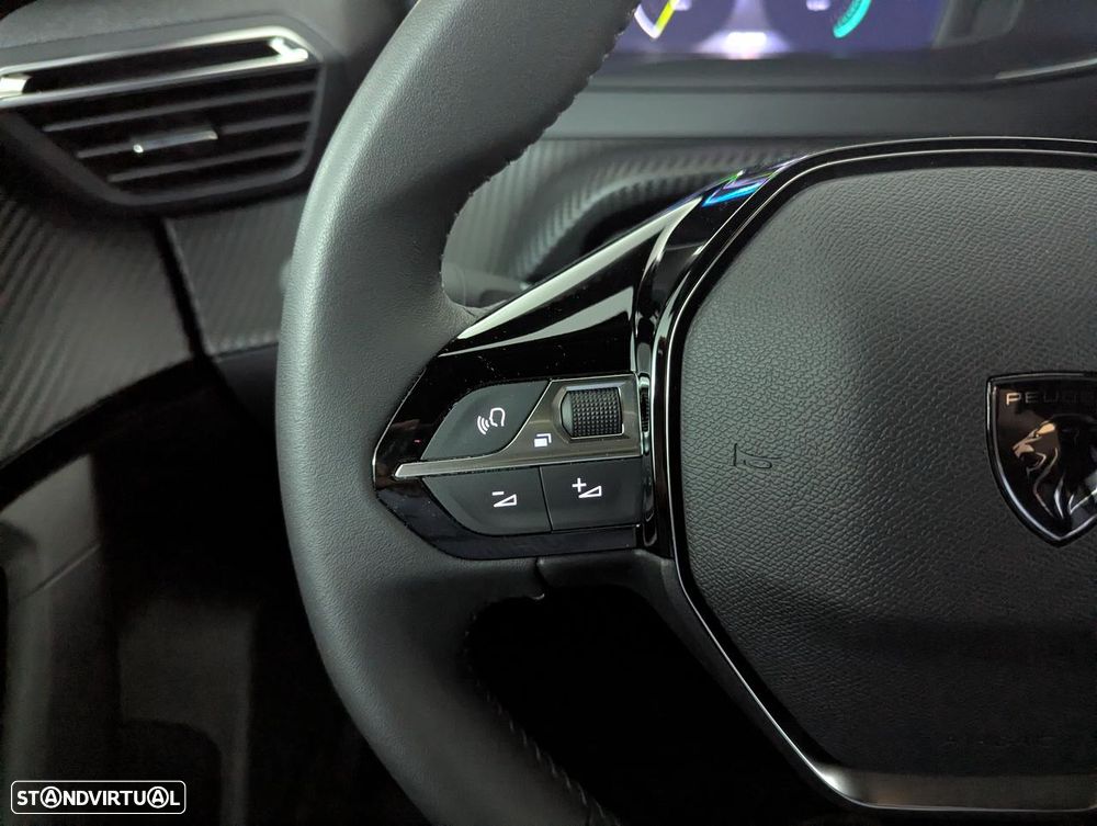 Peugeot e-2008 GT - 14