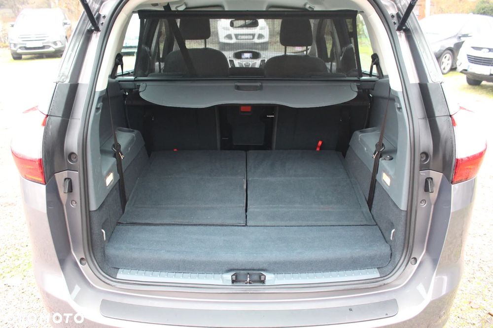 Ford Grand C-MAX 2.0 TDCi Titanium - 22