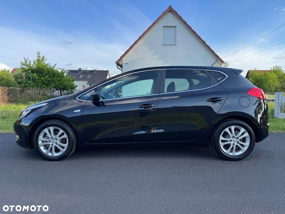Kia Ceed - 3