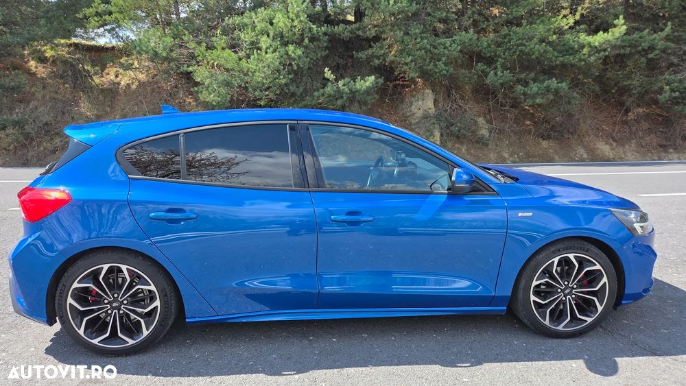 Ford Focus 1.5 EcoBoost ST-Line - 35