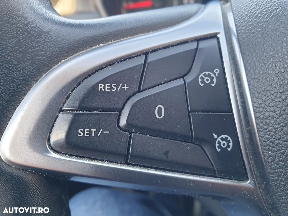 Dacia Duster 1.5 Blue dCi Prestige - 33