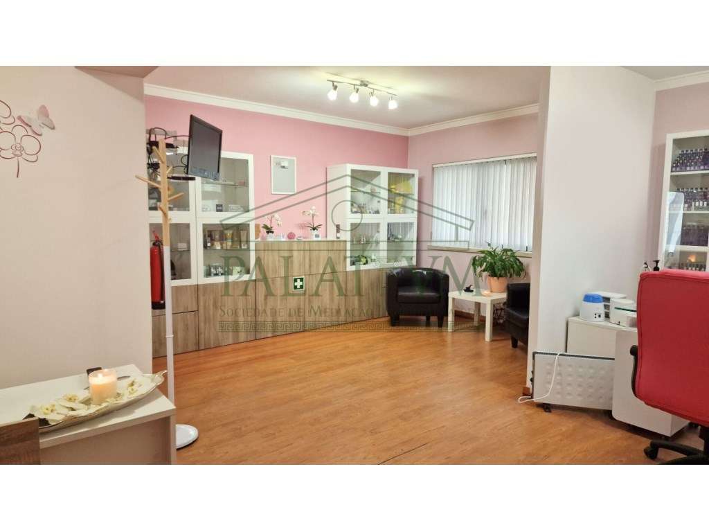 Espaço para escritório em Almada - Grande imagem: 2/18