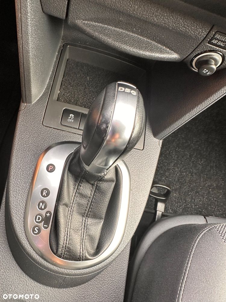 Volkswagen Caddy 1.6 TDI Comfortline DSG - 24