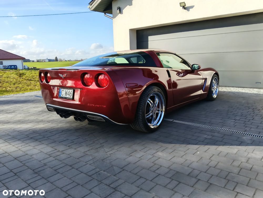 Chevrolet Corvette - 5