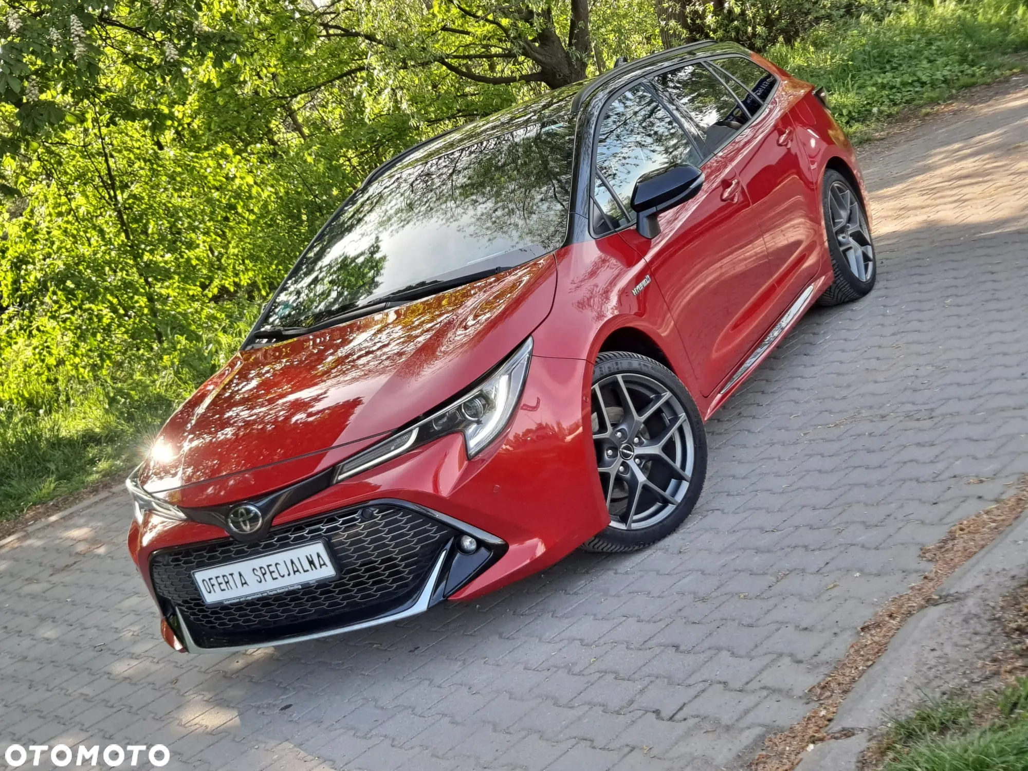 Toyota Corolla 2.0 Hybrid Touring Sports GR Sport Black Edition - 2