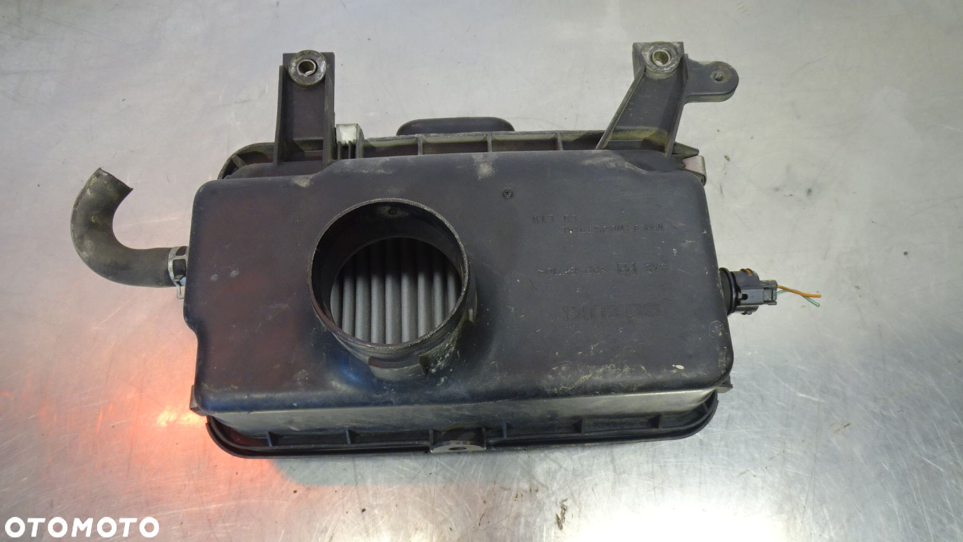 OBUDOWA FILTRA POWIETRZA SUZUKI IGNIS 1.3 80G-A01 - 3
