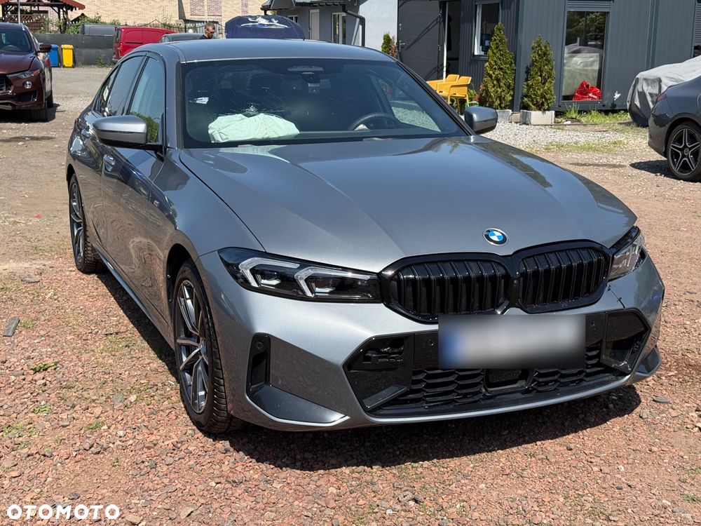 BMW Seria 3 320d xDrive mHEV M Sport - 2