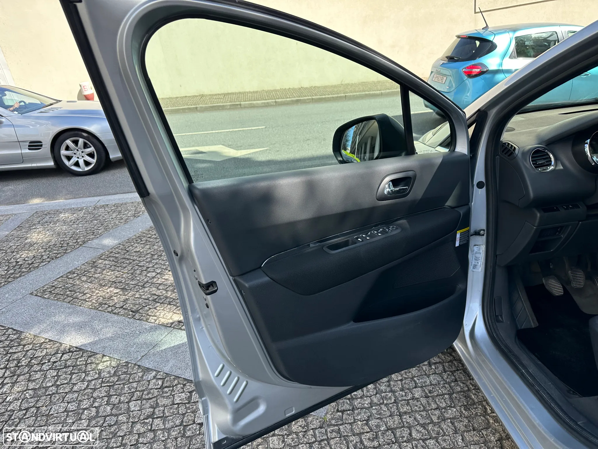 Peugeot 5008 1.6 HDi Executive - 14