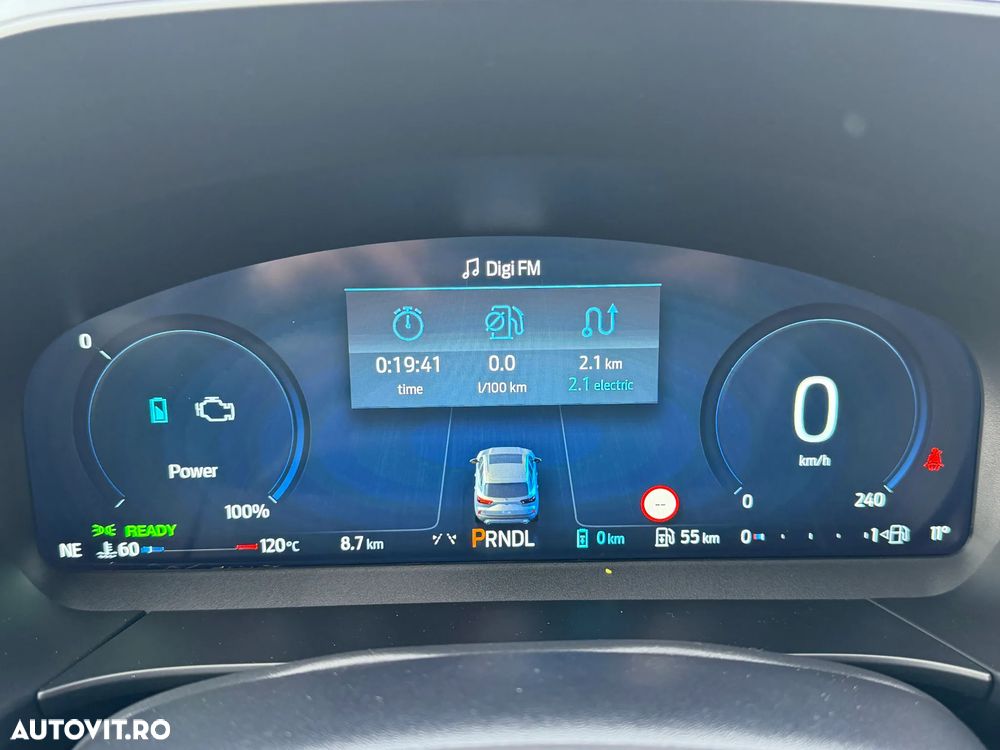 Ford Kuga 2.5 Duratec FWD PHEV ST-Line X - 30