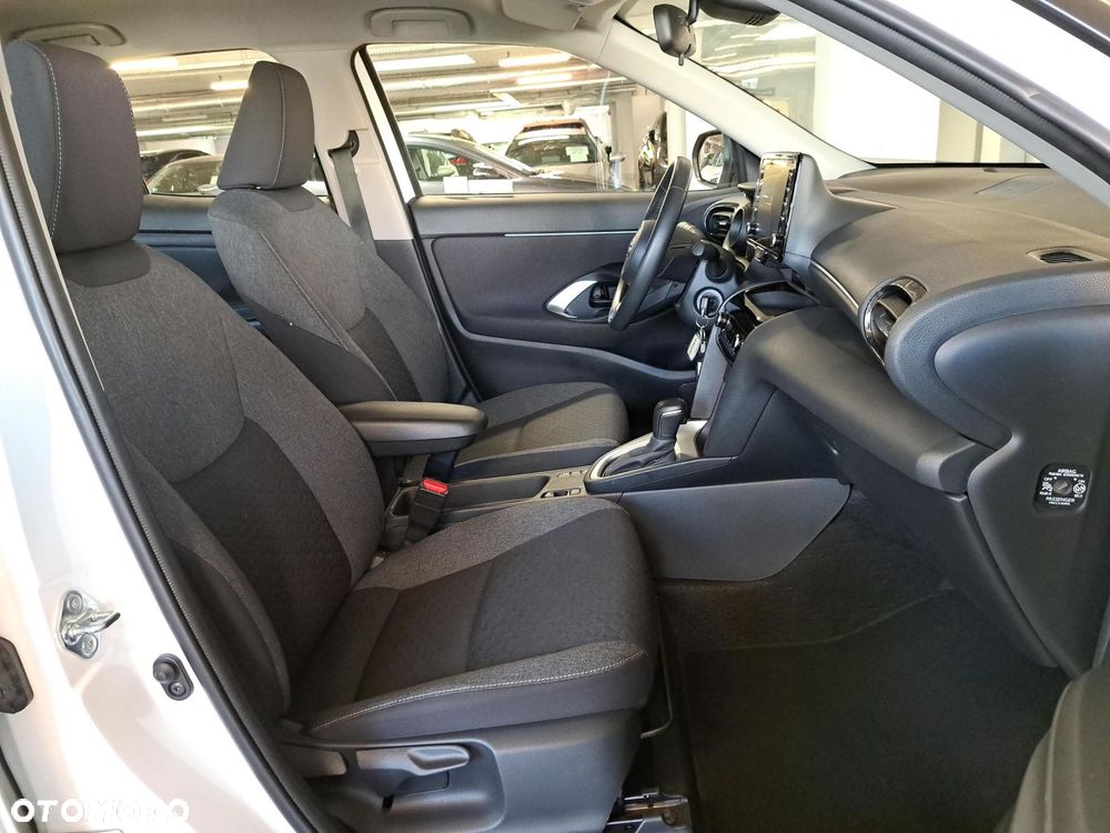 Toyota Yaris Cross Hybrid 1.5 Comfort - 11