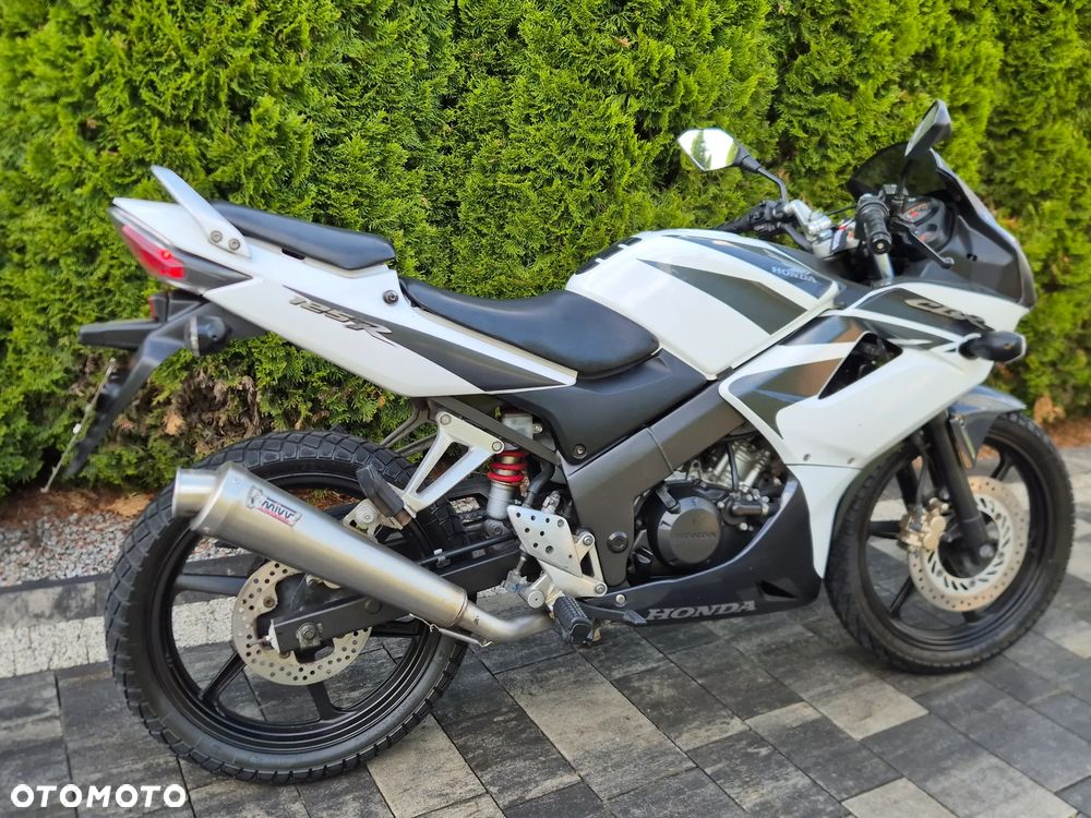 Honda CBR - 3